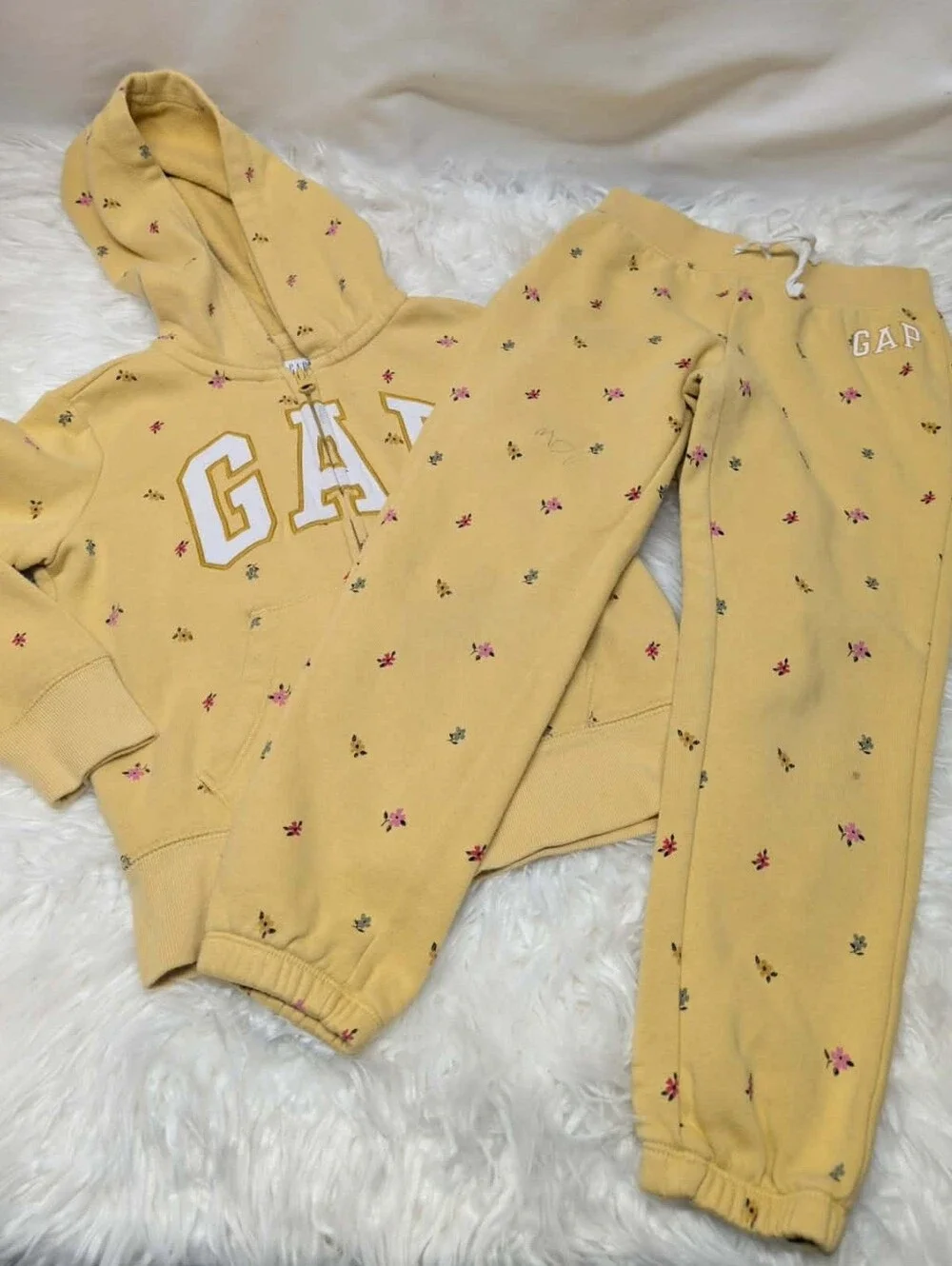 GAP Yellow Floral Sweatpants - Drawstring Joggers Y2k 2000s Flower Print